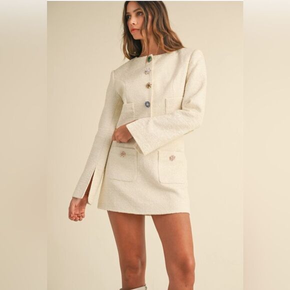 952. TWEED SKIRT AND JACKET SET WITH JEWEL BUTTONS!! - Picture 6 of 12